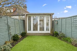 Photo 15- click for photo gallery